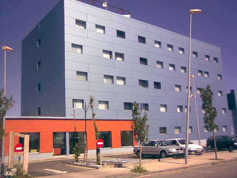 פיגוארז B&B Hotel Figueres מראה חיצוני תמונה