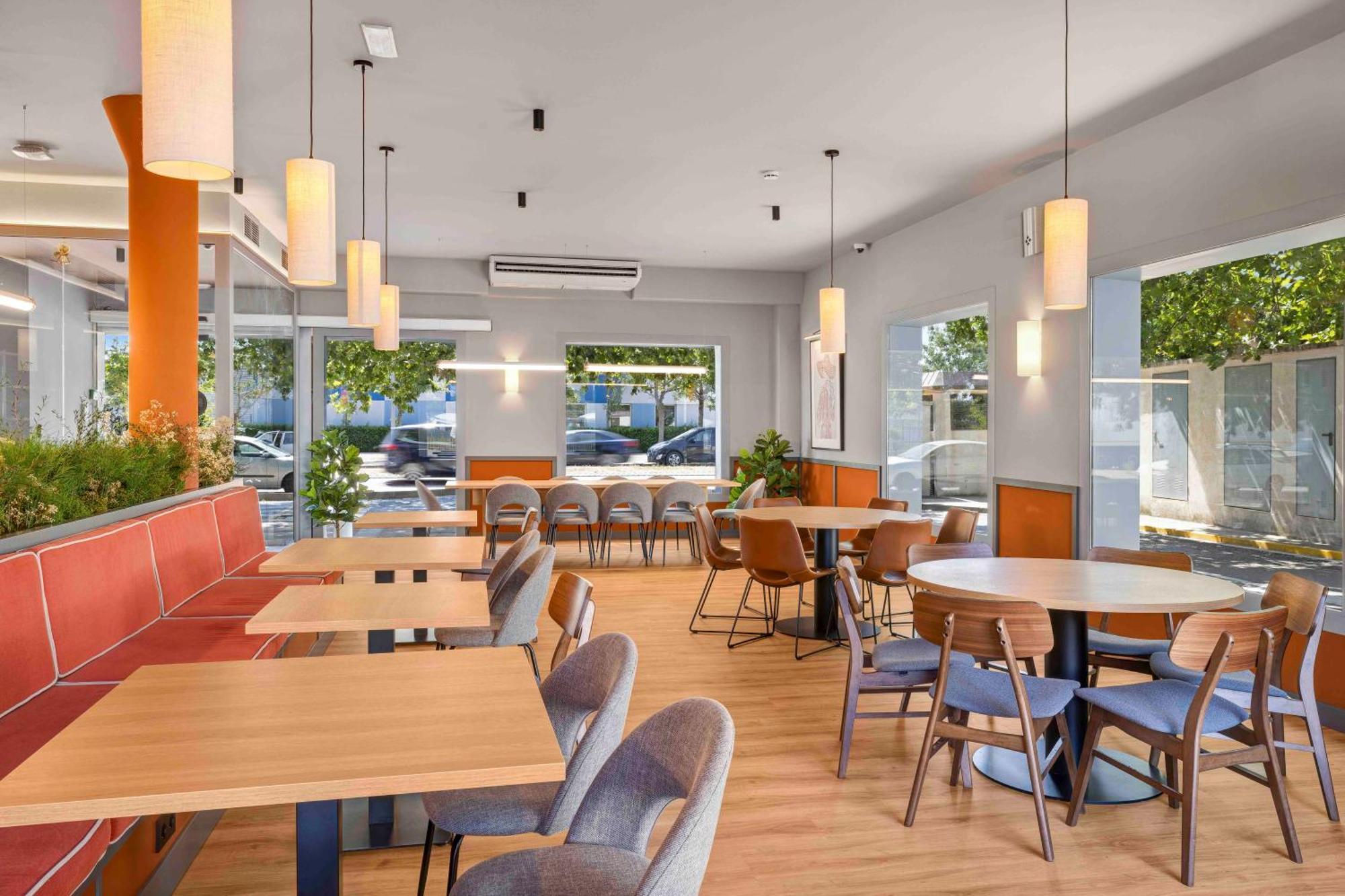פיגוארז B&B Hotel Figueres מראה חיצוני תמונה