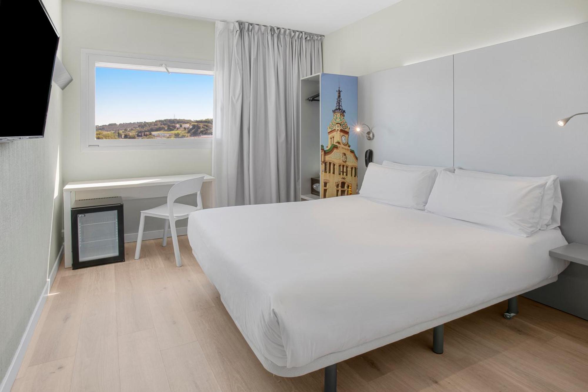 פיגוארז B&B Hotel Figueres מראה חיצוני תמונה
