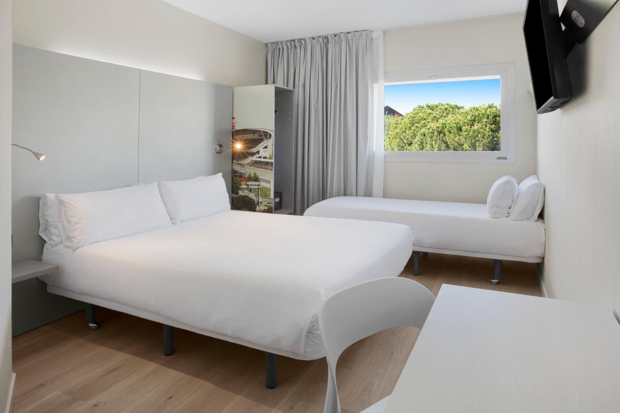 פיגוארז B&B Hotel Figueres מראה חיצוני תמונה